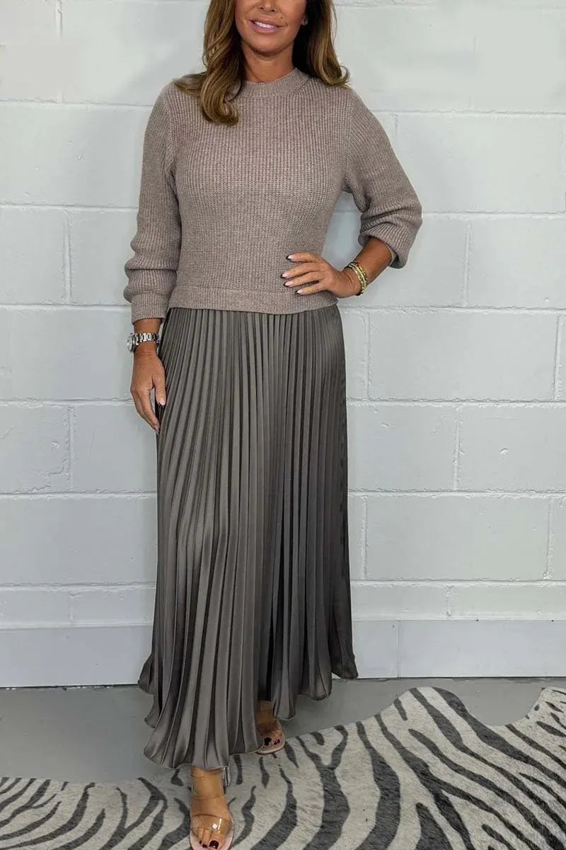 Claudia | Maxi-jurk met trui en plooirok