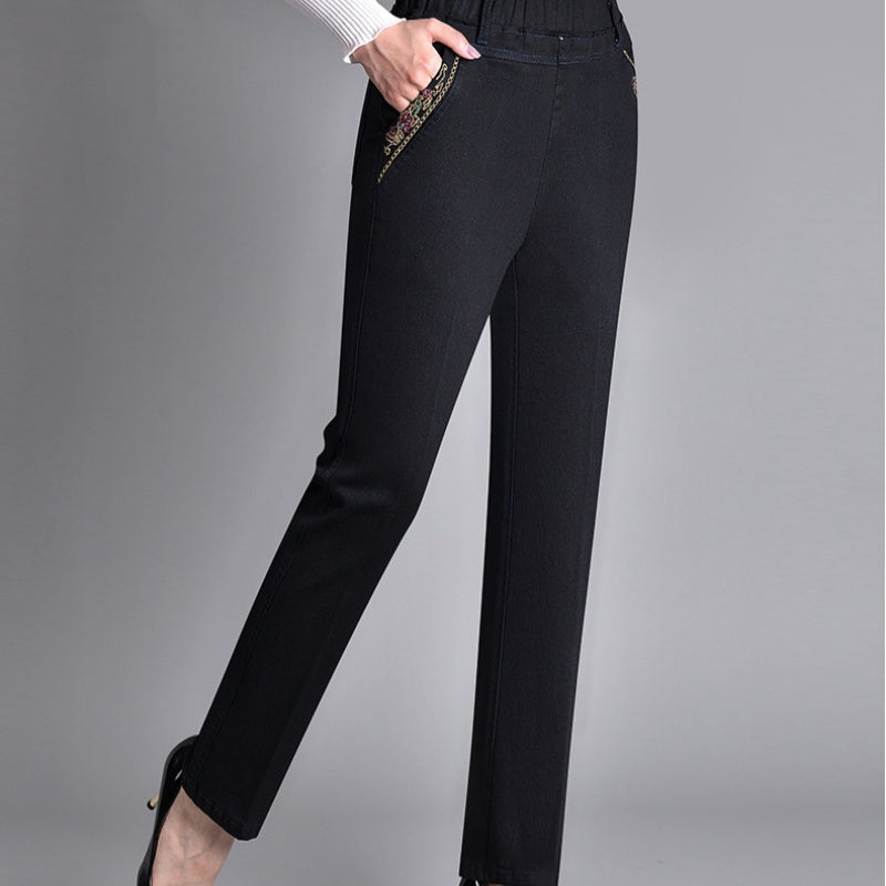 Jeans met elastische taille en steekzakken